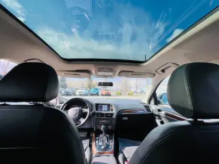 2012 Audi Q5 3.2 quattro Premium Plus