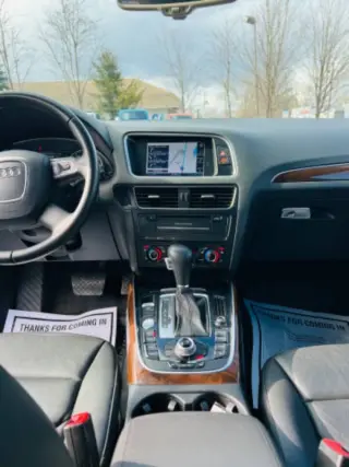 2012 Audi Q5 3.2 quattro Premium Plus