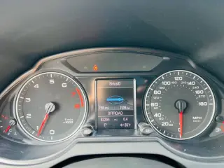 2012 Audi Q5 3.2 quattro Premium Plus