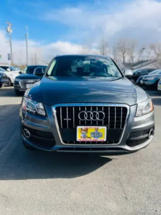 2012 Audi Q5 3.2 quattro Premium Plus