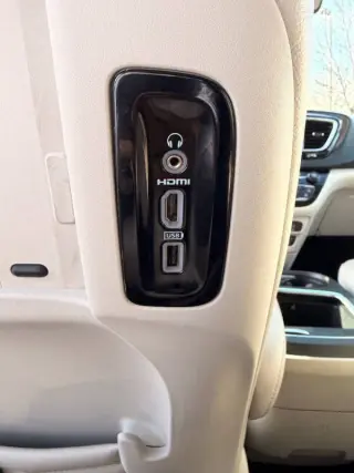 2018 Chrysler Pacifica Touring L Plus