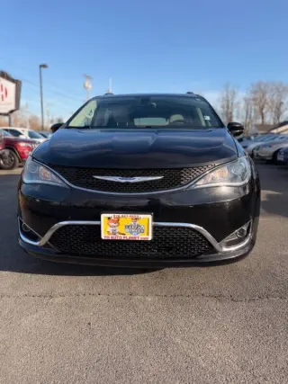 2018 Chrysler Pacifica Touring L Plus