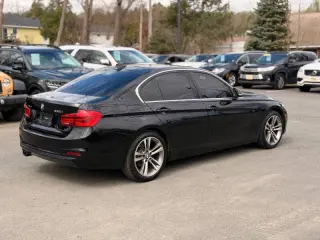 2018 BMW 3 Series 330i xDrive