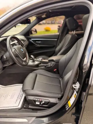 2018 BMW 3 Series 330i xDrive