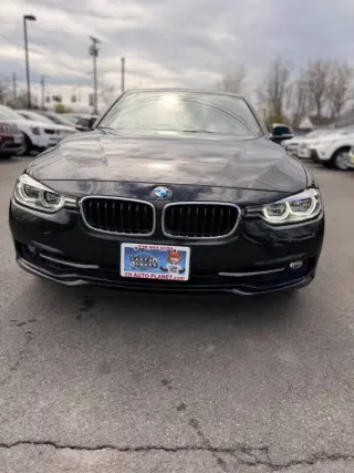 2018 BMW 3 Series 330i xDrive