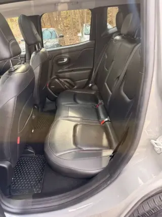 2021 Jeep Renegade Trailhawk