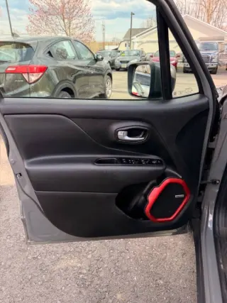 2021 Jeep Renegade Trailhawk