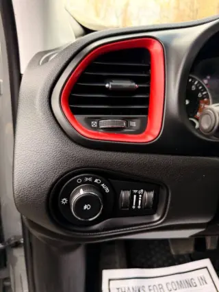 2021 Jeep Renegade Trailhawk
