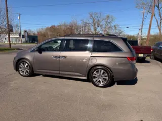 2015 Honda Odyssey Touring Elite