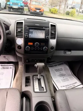 2016 Nissan Frontier SL