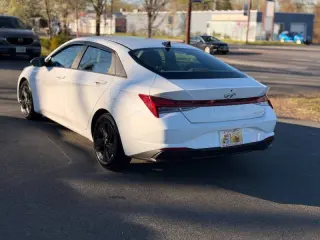 2021 Hyundai Elantra Hybrid Blue