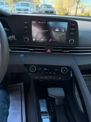 2021 Hyundai Elantra Hybrid Blue