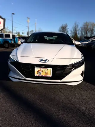 2021 Hyundai Elantra Hybrid Blue