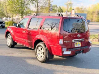 2006 Nissan Pathfinder S