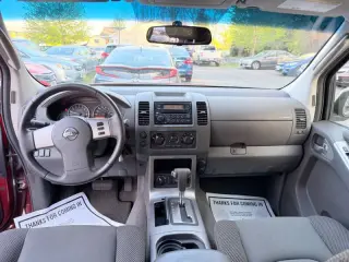 2006 Nissan Pathfinder S