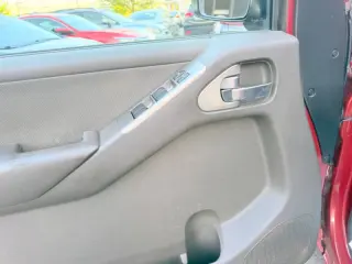 2006 Nissan Pathfinder S