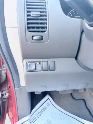 2006 Nissan Pathfinder S