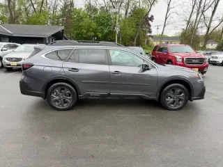 2022 Subaru Outback Onyx Edition XT