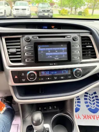 2015 Toyota Highlander LE Plus