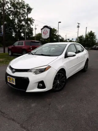2015 Toyota Corolla S Plus