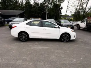 2015 Toyota Corolla S Plus