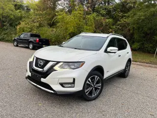 2017 Nissan Rogue Hybrid