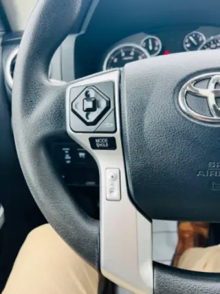 2016 Toyota Tundra SR5