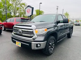 2016 Toyota Tundra SR5