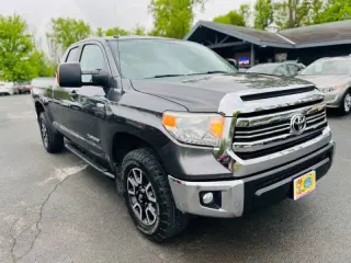 2016 Toyota Tundra SR5