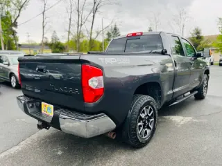 2016 Toyota Tundra SR5