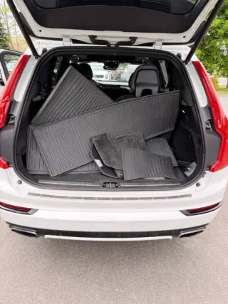 2017 Volvo XC90 T6 R-Design