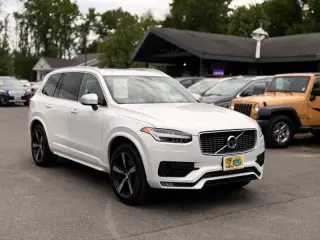 2017 Volvo XC90 T6 R-Design