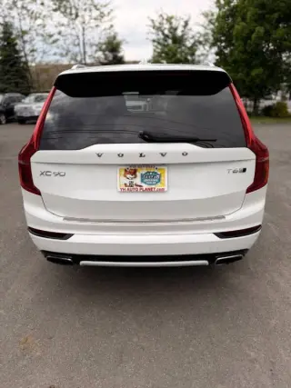 2017 Volvo XC90 T6 R-Design