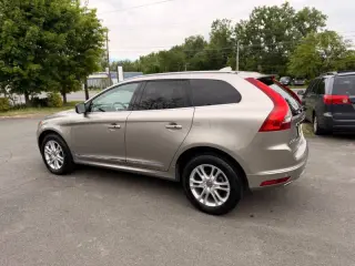 2016 Volvo XC60 T5 Drive-E Platinum