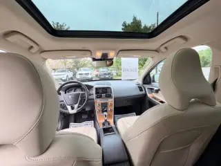 2016 Volvo XC60 T5 Drive-E Platinum