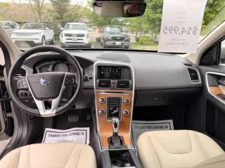 2016 Volvo XC60 T5 Drive-E Platinum