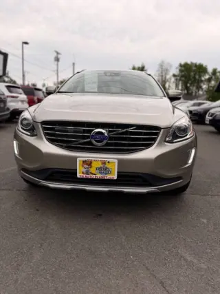 2016 Volvo XC60 T5 Drive-E Platinum