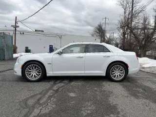 2015 Chrysler 300
C