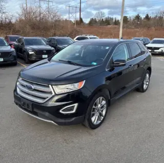 2018 Ford Edge
Titanium