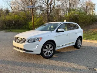 2016 Volvo XC60
T5 Premier
