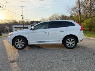 2016 Volvo XC60
T5 Premier