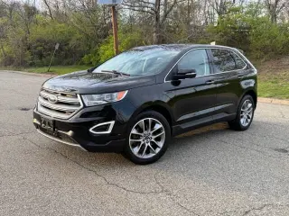 2018 Ford Edge
Titanium
