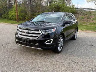 2018 Ford Edge
Titanium