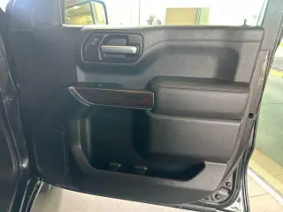 GMC Sierra 1500 2021 4x2 SLT 4dr Crew Cab 5.8 ft. SB