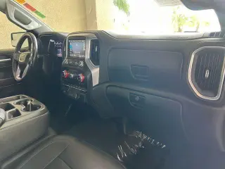 GMC Sierra 1500 2021 4x2 SLT 4dr Crew Cab 5.8 ft. SB