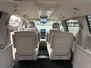 2011 Dodge Grand Caravan Crew