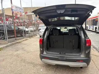 2019 GMC Acadia SLE-1