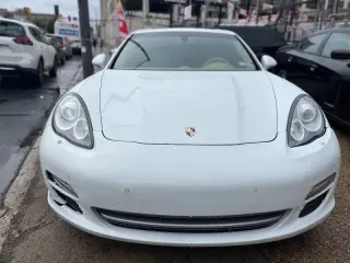 2013 Porsche Panamera