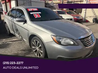 2013 Chrysler 200