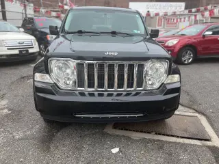 2012 Jeep Liberty
Limited